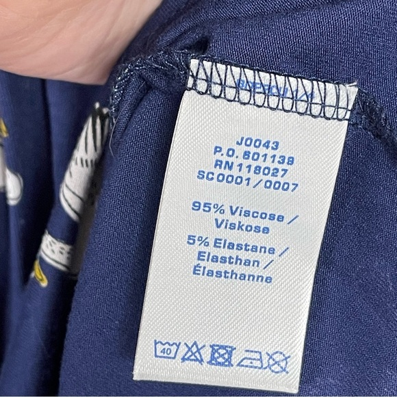 Boden Dress 6 Swan Novelty Print V Neck Teacher Modest Stretch Jersey Fit Flare - Picture 11 of 11